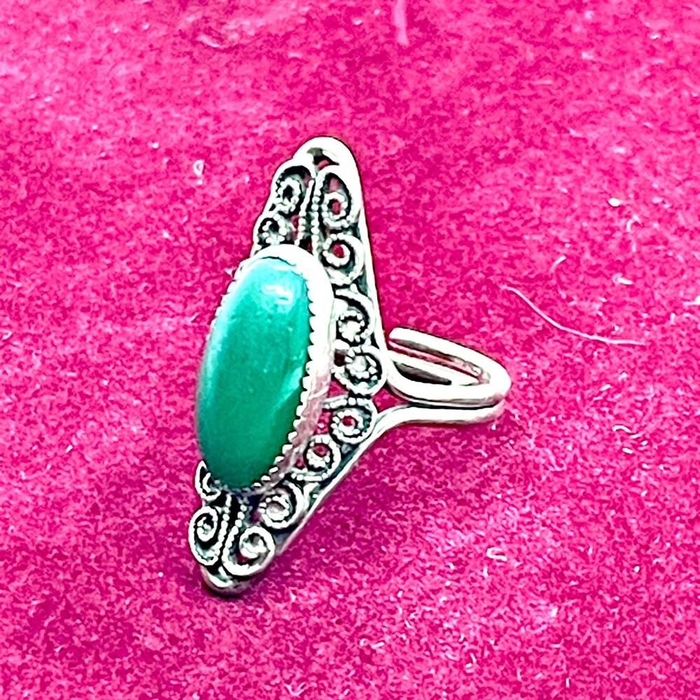 Sterling Green Stone Adjustable Ring - image 7